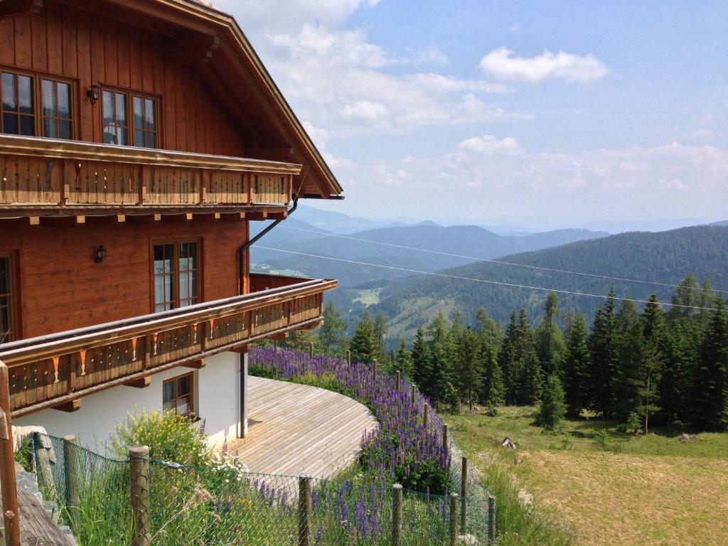 Almhaus Karantanien Apartamento Hochrindl Exterior foto