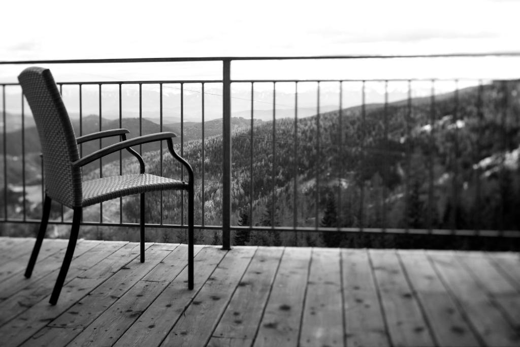 Almhaus Karantanien Apartamento Hochrindl Exterior foto