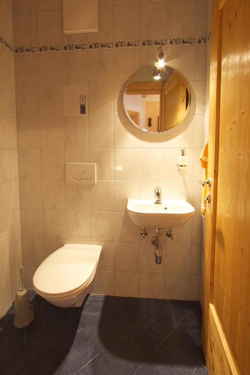 Almhaus Karantanien Apartamento Hochrindl Exterior foto